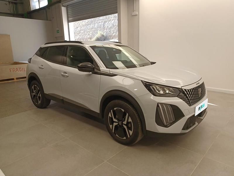 Usado Peugeot 2008 Allure 145 CV (106 kW) 2025 Blanco SUV