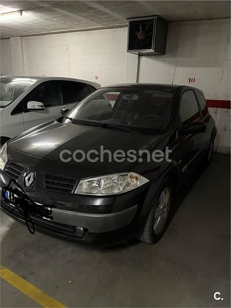 Usado Renault Mégane II Dynamique 120 CV (88 kW) 2004 Negro Berlina