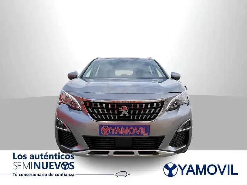 Usado Peugeot 3008 Allure 130 CV (95 kW) 2018 Gris / plata SUV