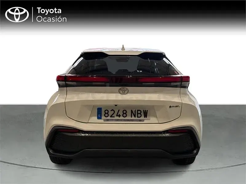 Usado Toyota C-HR Advance 223 CV (164 kW) 2025 Blanco SUV