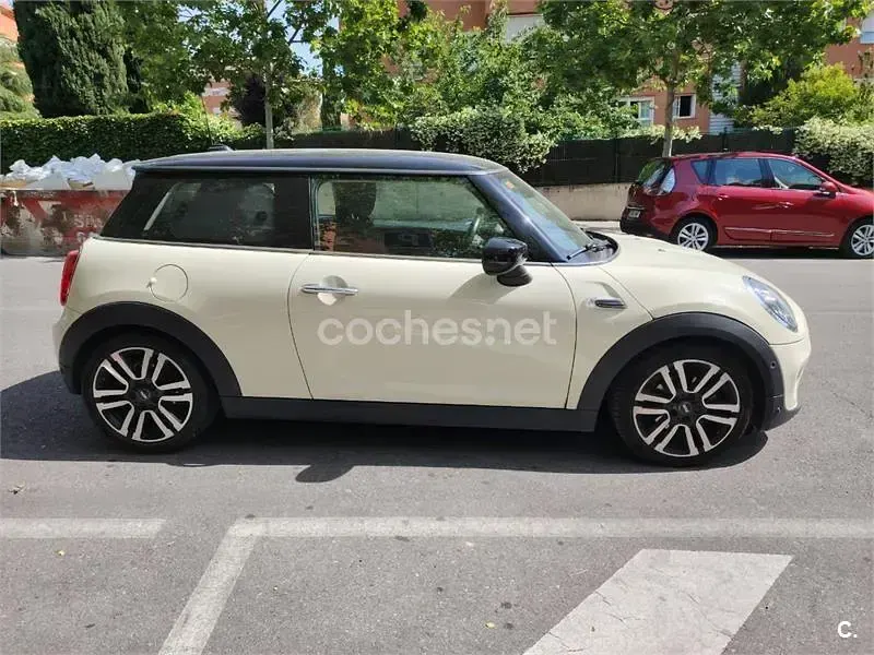 Usado Mini Cooper 136 CV (100 kW) 2019 Blanco Utilitario