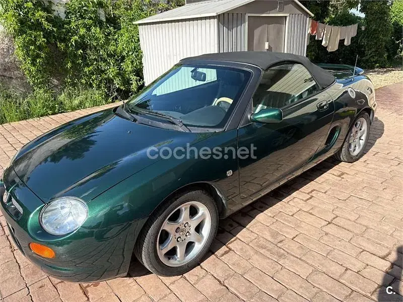 Usado MG F 120 CV (88 kW) 1999 Verde Descapotable