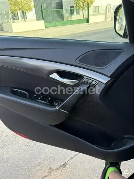 Usado Hyundai i40 136 CV (100 kW) 2014 Negro Berlina
