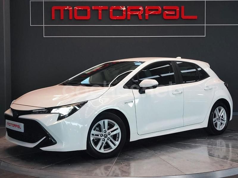 Blanco Usado 2020 Toyota Corolla Active Berlina | 19.900 € (Precio justo) - Imagen 1/4