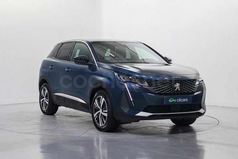Usado Peugeot 3008 Allure 130 CV (95 kW) 2024 Azul SUV