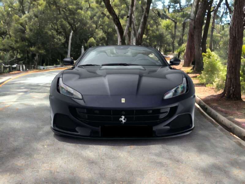 Negro Usado 2021 Ferrari Portofino Coupe | 250.000 € (Precio justo) - Imagen 1/3