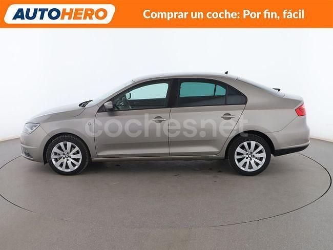 Usado Seat Toledo Style 105 CV (77 kW) 2015 Marrón Berlina