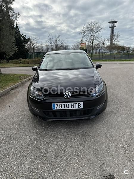 Negro Usado 2013 VW Polo Advance Berlina | 8990 € (Precio justo) - Imagen 1/4