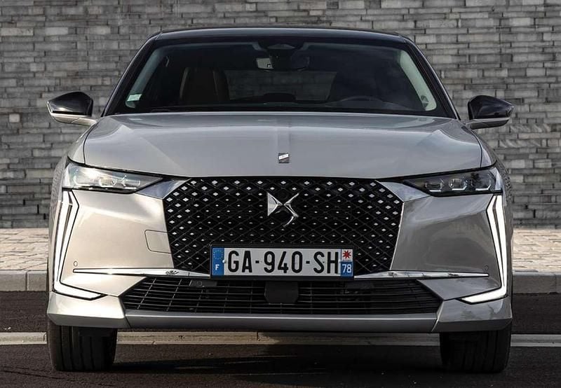 Usado DS Automobiles DS4 Bastille Plus 224 CV (164 kW) 2022 Beige Utilitario