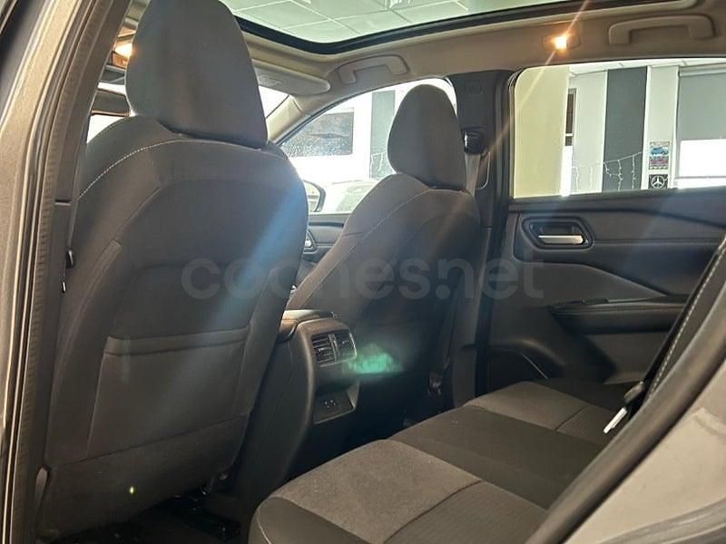 Usado Nissan Qashqai N-Connecta 158 CV (116 kW) 2022 Gris / plata SUV