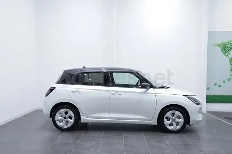 Nuevo Suzuki Swift 81 CV (59 kW) 2026 Blanco Utilitario
