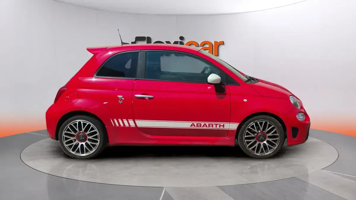 Usado Abarth 595 145 CV (106 kW) 2018 Rojo Berlina