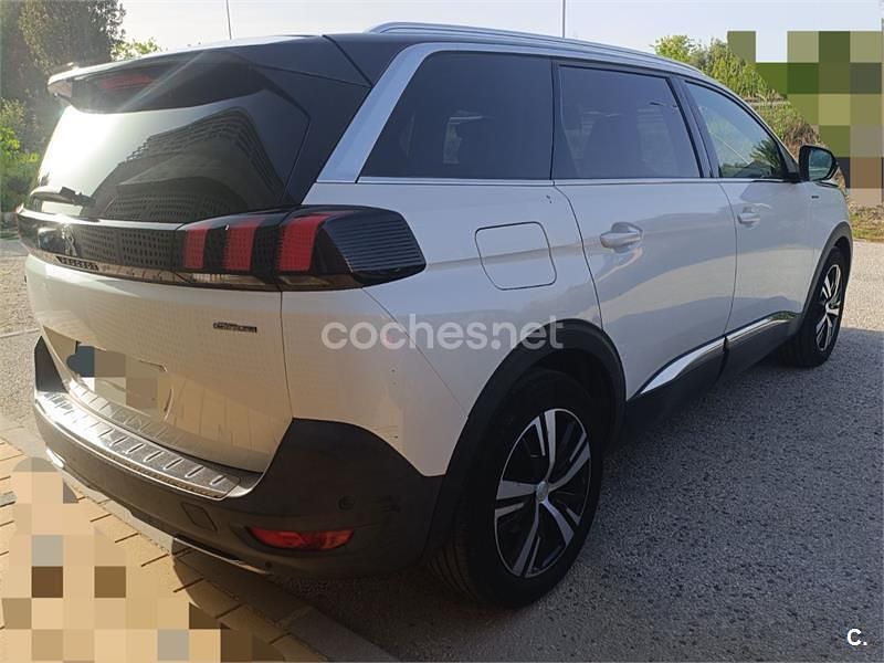 Usado Peugeot 5008 GT-line 130 CV (95 kW) 2018 Blanco SUV