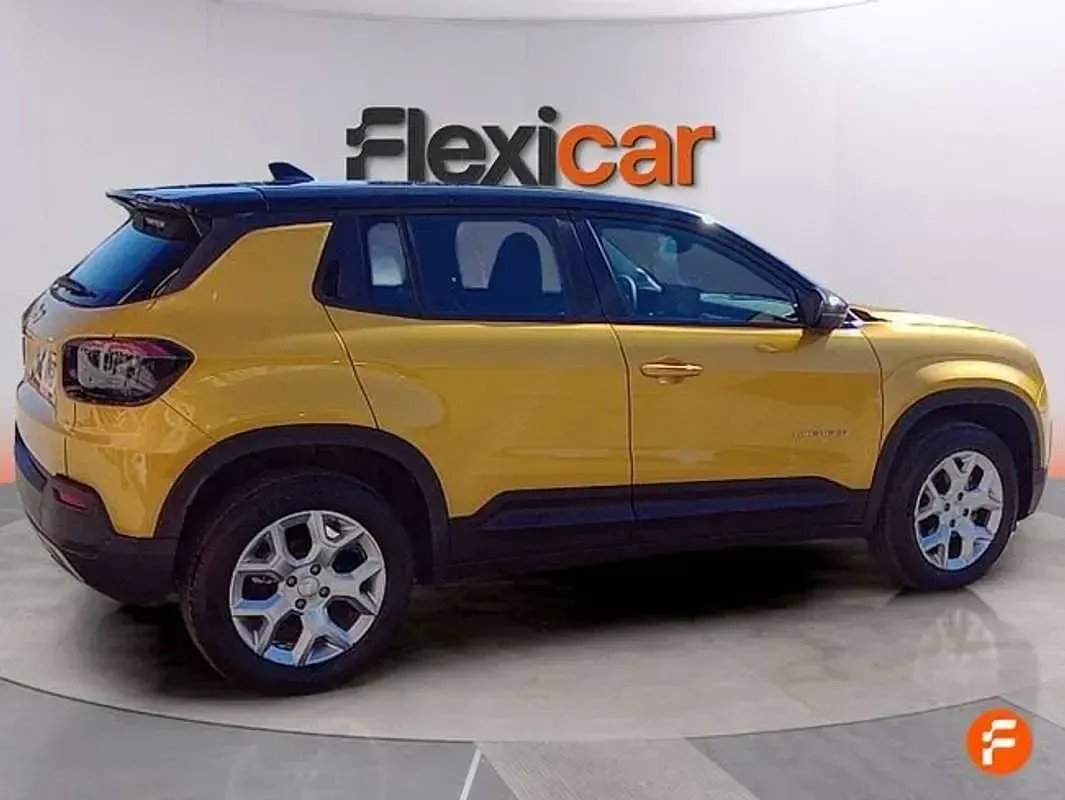 Usado Jeep Avenger 101 HP (74 kW) 2023 Amarelo SUV