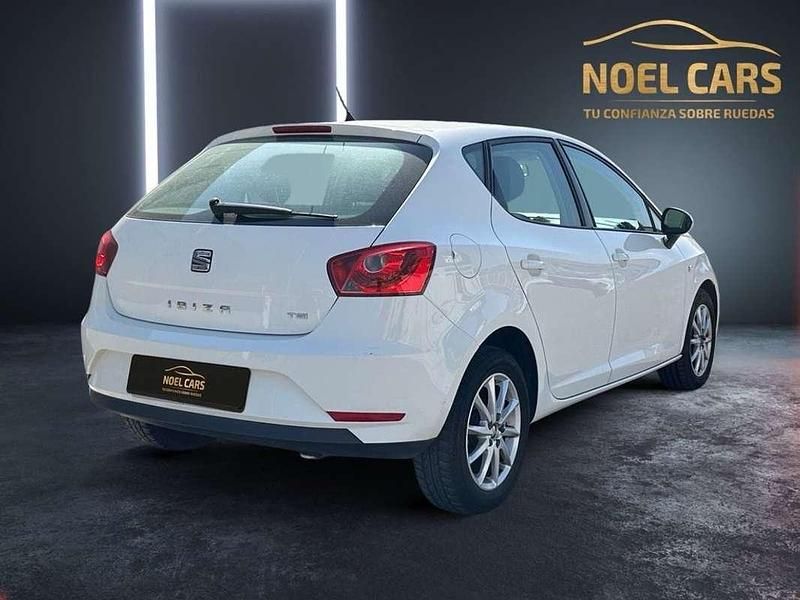 Usado Seat Ibiza ST CONNECT 90 CV (66 kW) 2017 Blanco Familiar