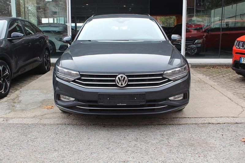 Usado VW Passat R-line 192 CV (141 kW) 2020 Gris Familiar