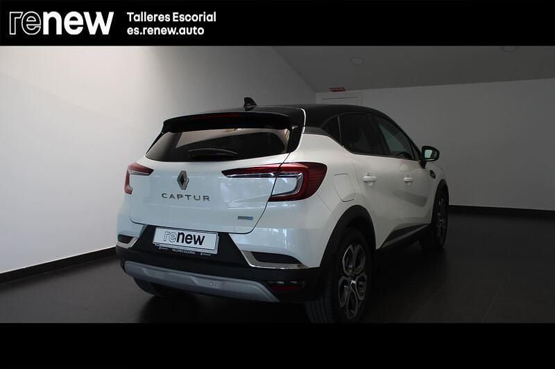 Usado Renault Captur Zen 159 CV (116 kW) 2020 Blanco SUV