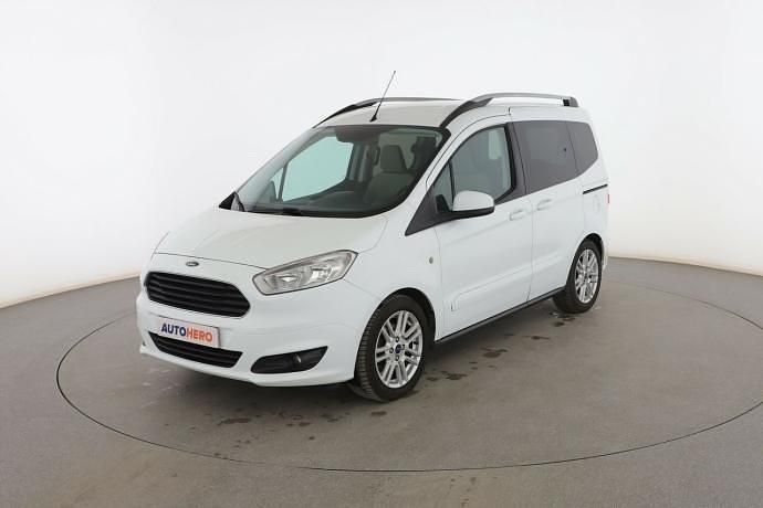 Usado Ford Tourneo Titanium 100 CV (73 kW) 2015