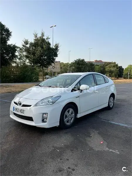 Usado Toyota Prius Eco 136 CV (100 kW) 2011 Blanco Berlina