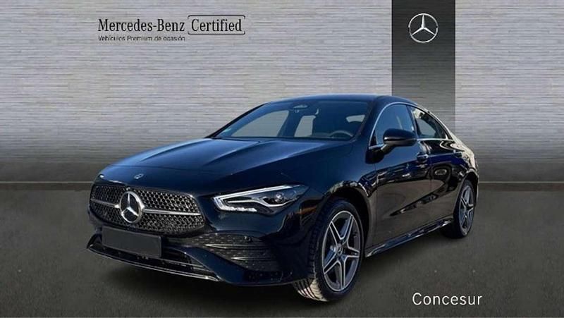 Negro Usado 2024 Mercedes CLA200 Berlina | 37.499 € (Buen precio) - Imagen 1/4