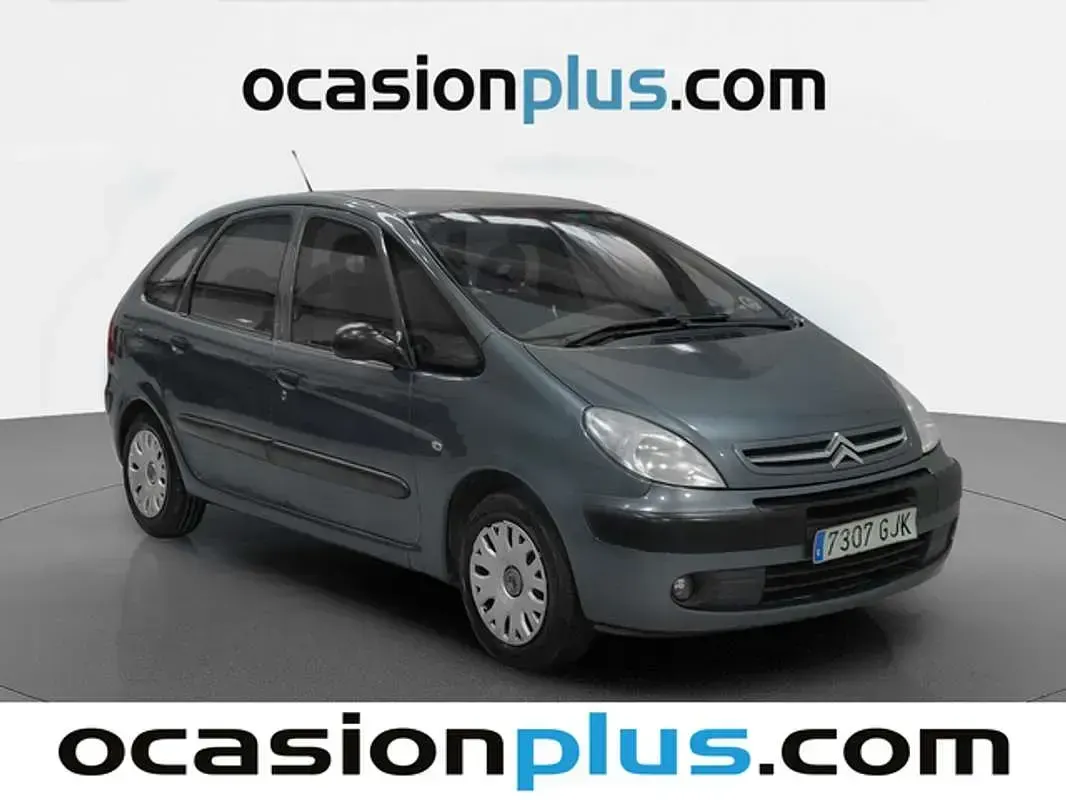 Usado Citroën Xsara Picasso 90 CV (66 kW) 2008 Gris Monovolumen