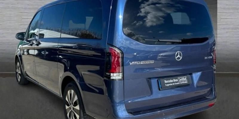 Usado Mercedes Vito 163 CV (119 kW) 2025 Azul Van