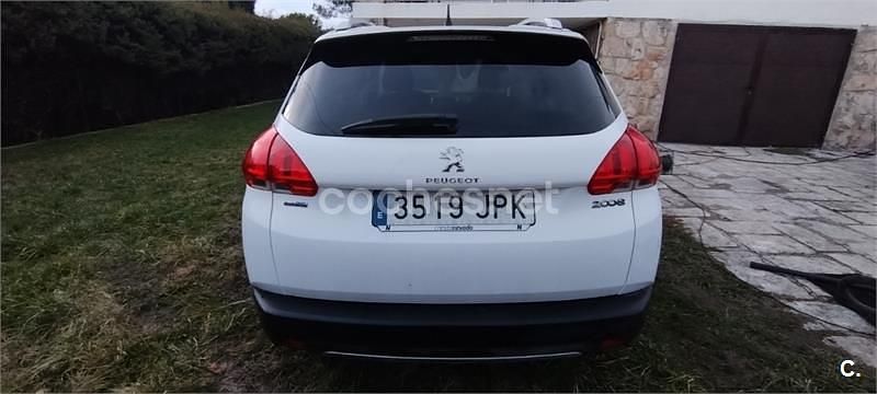 Usado Peugeot 2008 Crossway 120 CV (88 kW) 2016 Blanco SUV