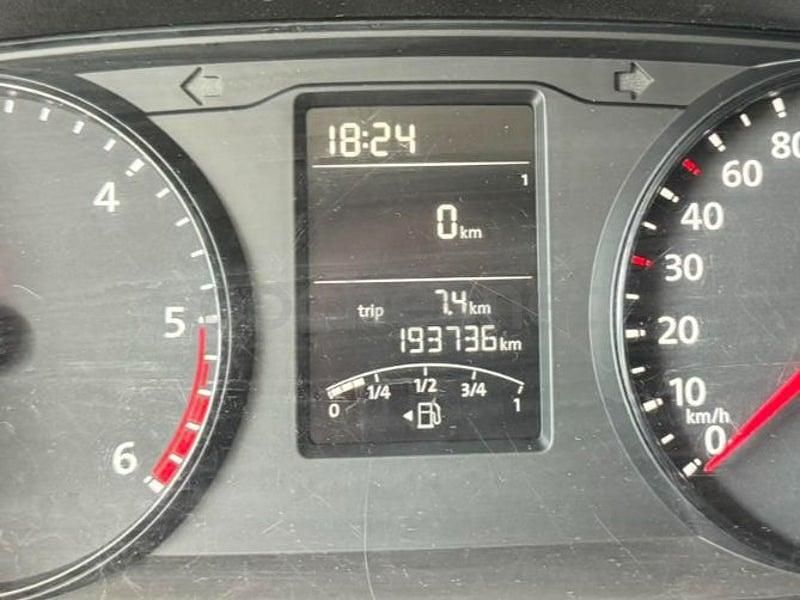 Usado VW Caravelle 110 CV (80 kW) 2019 Blanco Van
