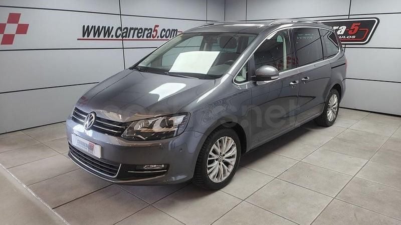Usado VW Sharan Advance 177 CV (130 kW) 2013 Gris / plata Monovolumen