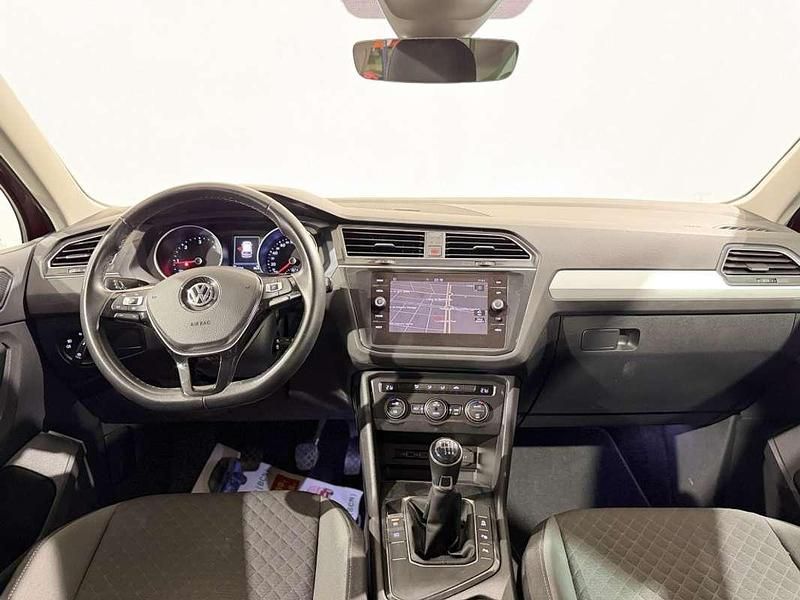 Używany VW Tiguan Advance 150 KM (110 kW) 2019 Czerwony SUV