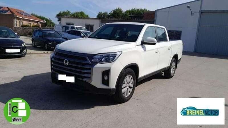 Blanco Usado 2023 Ssangyong (KGM) Musso SUV | 23.600 € - Imagen 1/4
