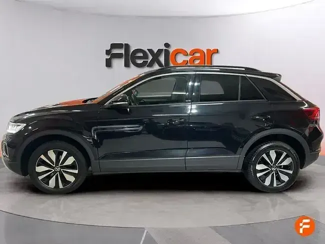 Usado VW T-Roc 110 CV (80 kW) 2023 Negro SUV
