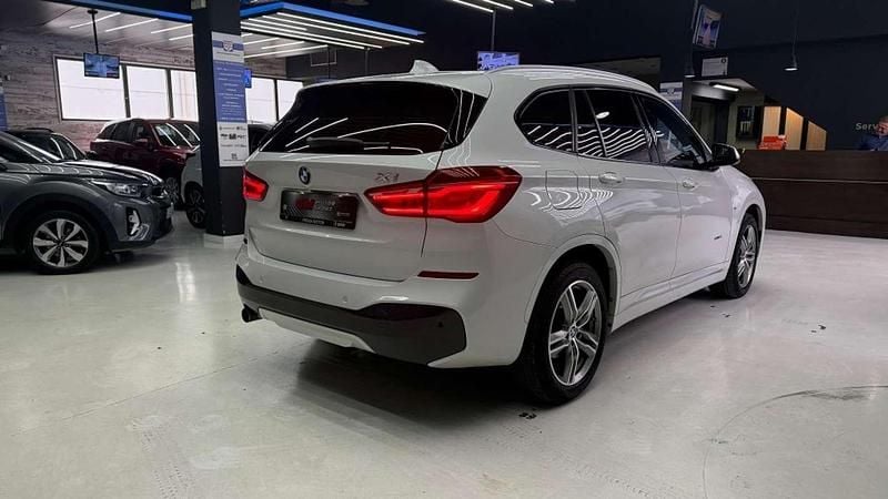 Usado BMW X1 Comfort Edition 140 CV (102 kW) 2017 Blanco SUV
