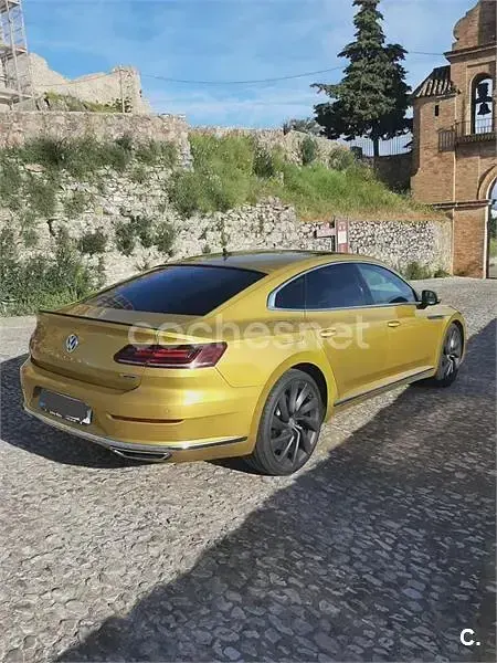 Usado VW Arteon R-line 280 CV (205 kW) 2017 Amarillo Utilitario
