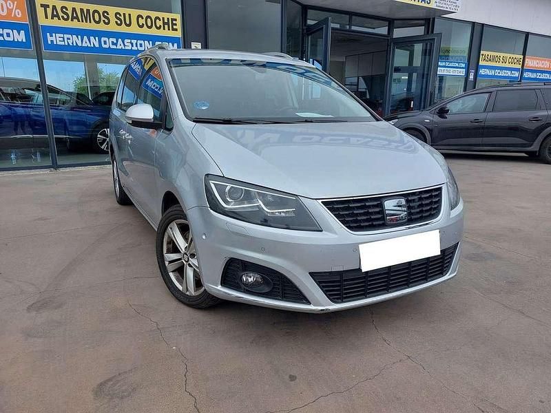 Gris Usado 2022 Seat Alhambra XCELLENCE Monovolumen | 21.990 € (Un poco caro) - Imagen 1/4