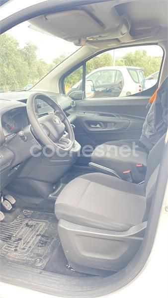 Usado Toyota Proace City City 102 CV (75 kW) 2020 Blanco Monovolumen