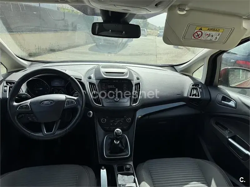 Usado Ford C-MAX Titanium 120 CV (88 kW) 2015 Rojo Monovolumen