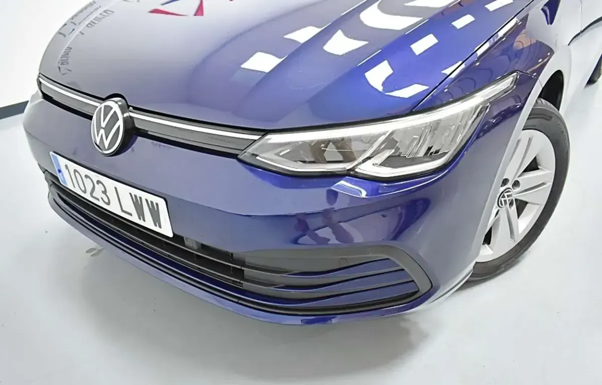 Usado VW Golf VIII 116 CV (85 kW) 2022 Azul Utilitario