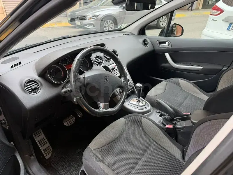 Usado Peugeot 308 Access 112 CV (82 kW) 2011 Negro Berlina