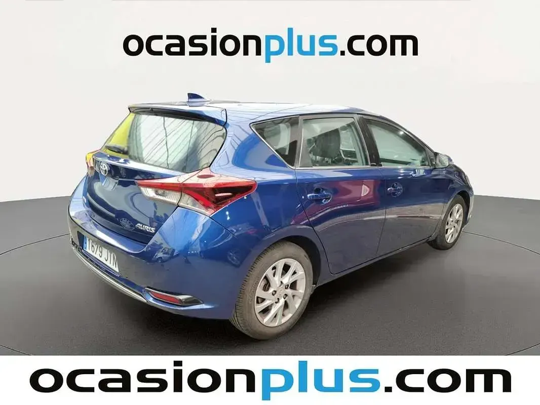 Usado Toyota Auris Active 90 CV (66 kW) 2016 Azul Utilitario