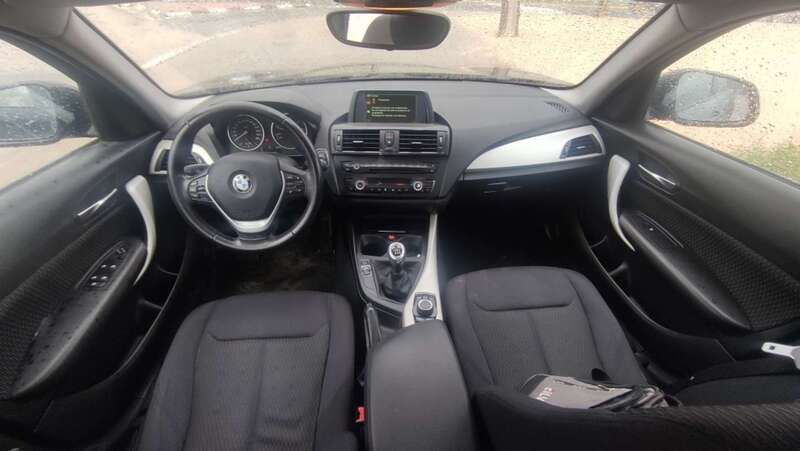 Negro Usado 2014 BMW 118 Utilitario | 12.500 € (Precio justo) - Imagen 1/4