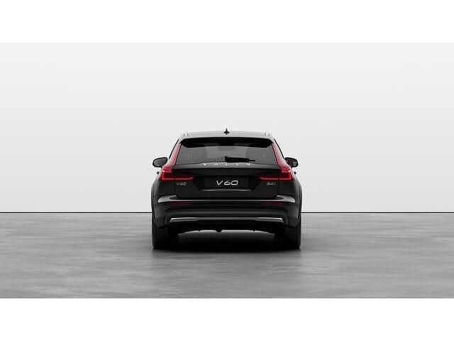 Usado Volvo V60 CC Core 197 CV (144 kW) 2023 Negro Familiar