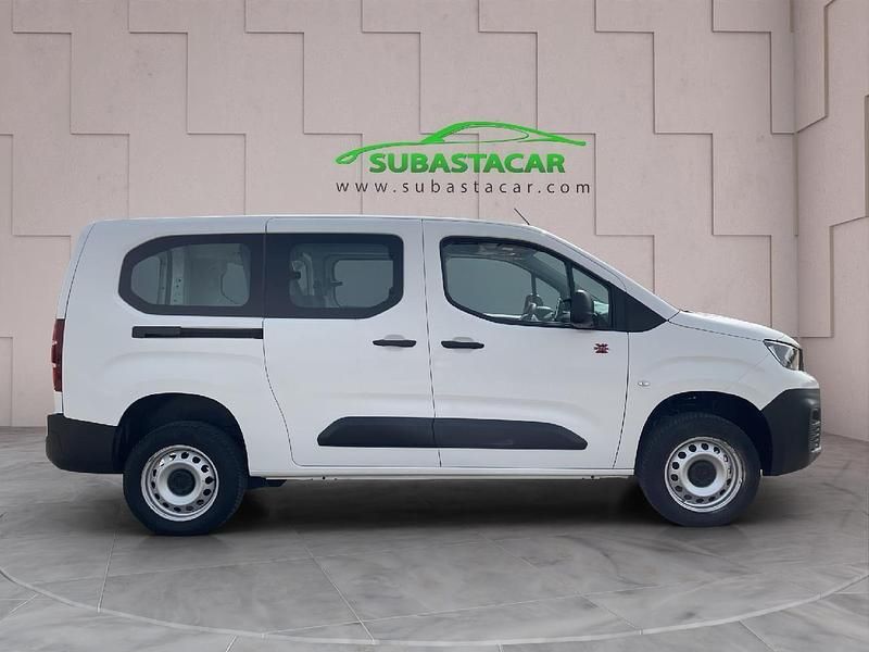 Usado Peugeot Partner 130 CV (95 kW) 2021 Blanco Monovolumen