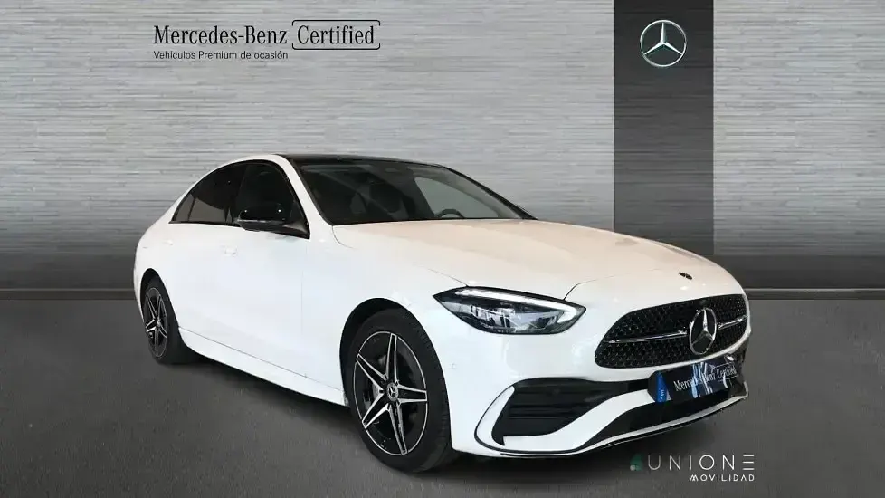 Usado Mercedes C300 313 CV (230 kW) 2025 Blanco Berlina