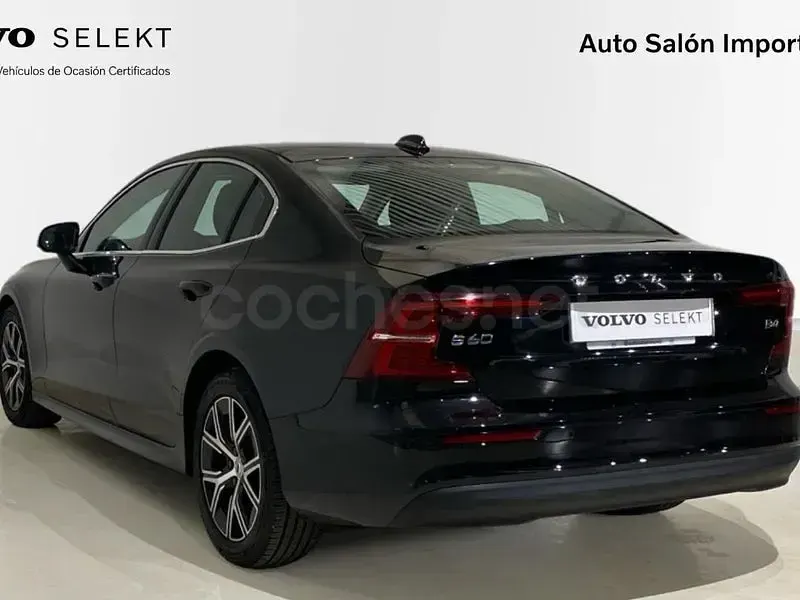 Käytetty Volvo S60 Core 197 HP (144 kW) 2024 Musta Sedan
