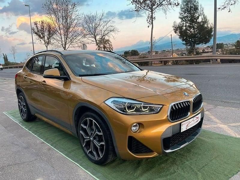 Usado BMW X2 Sport Line 150 CV (110 kW) 2018 Amarillo SUV