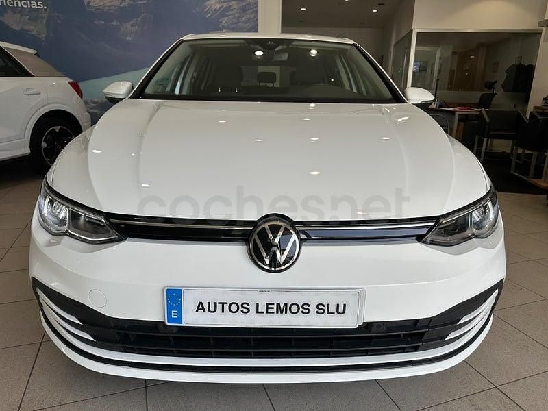 Usado VW Golf VIII Life 115 CV (84 kW) 2023 Blanco Berlina