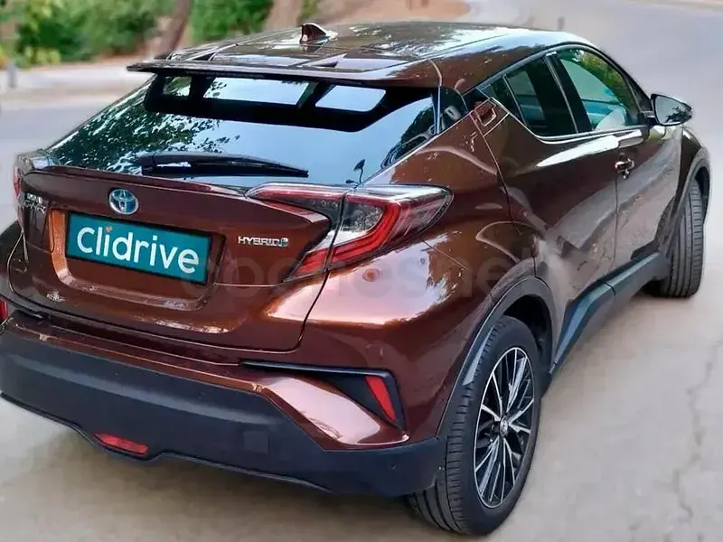 Usado Toyota C-HR Plus 122 CV (89 kW) 2017 Marrón SUV