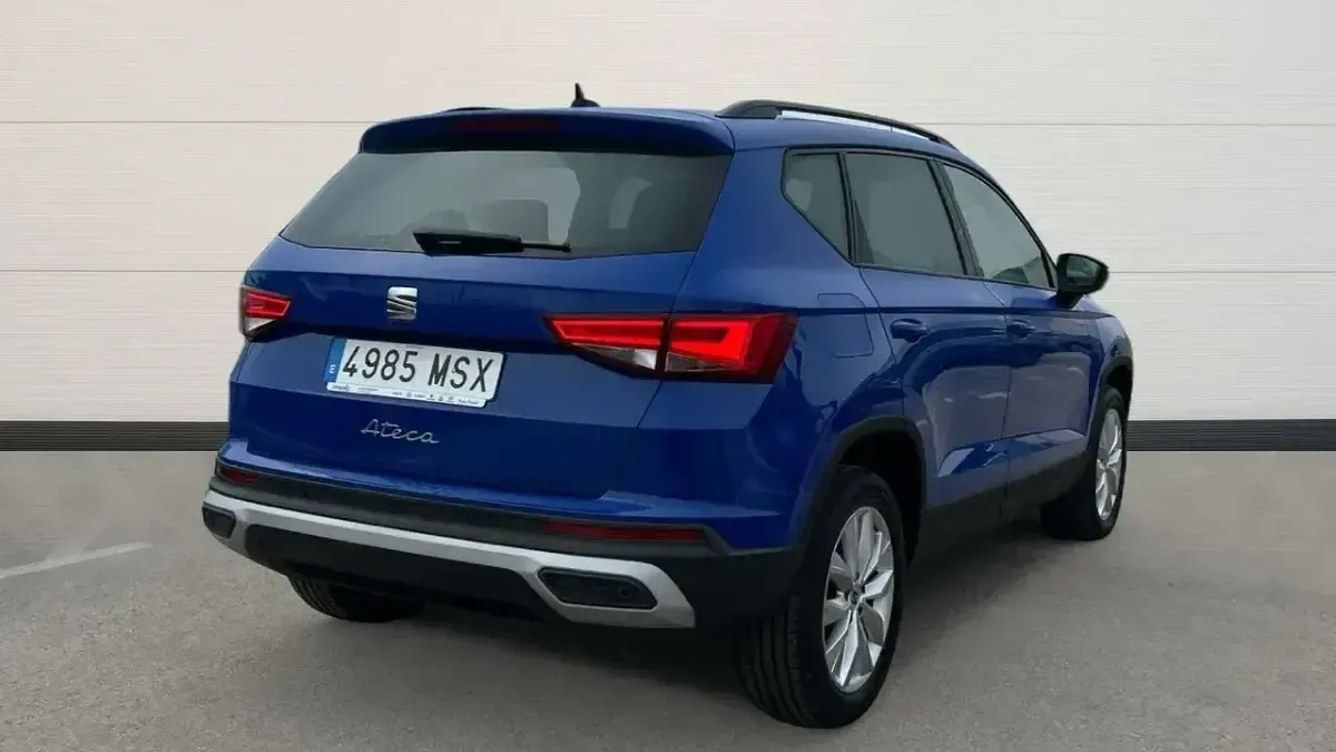 Usado Seat Ateca Style 150 CV (110 kW) 2024 Azul SUV