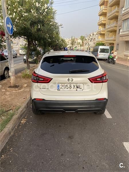 Usado Nissan Qashqai Acenta 115 CV (84 kW) 2018 Blanco SUV